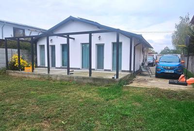 Casa singur curte la pret de apartament Tamasi - 1