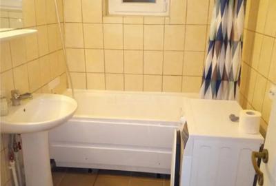 Apartament cu 2 camere decomandat în Canta