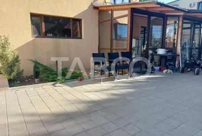 Pret avantajos-Casa si studio de vanzare 146 mpu 5 camere Cisnadie - 23