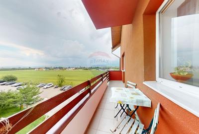 Penthouse cu 4 camere decomandat, mobilat în Sânpetru - 10