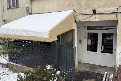 Apartament cu 4 camere în Central - 1