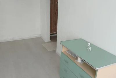 Apartament cu 2 camere semidecomandat în Micro 38 - 6