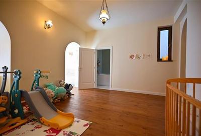 FILM! Eleganta si confort, in cetatea istorica a Brasovului, vedere spre Tampa - 28