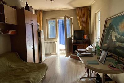 Garsoniera de vanzare zona Dallas Tulcea - 1