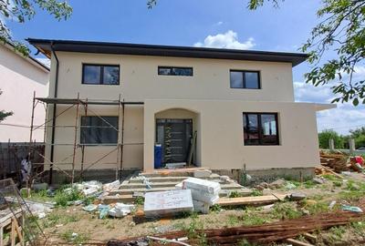 Casă cu 4 camere cu Teren 600 Mp în Central - 3