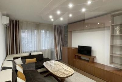 Apartament cu 4 camere semidecomandat în Circumvalațiunii - 1