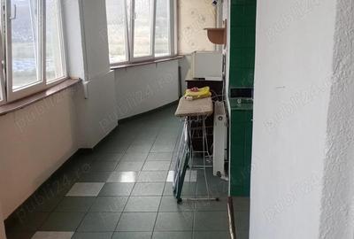 Apartament cu 2 camere decomandat în 1 Mai - 7