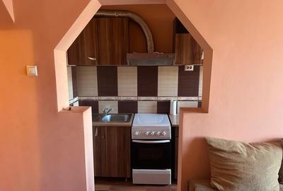 Garsonieră decomandată în Șuncuiș - 7