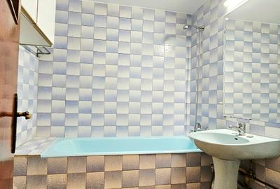 Apartament cu 3 camere semidecomandat în Costin Georgian - 17