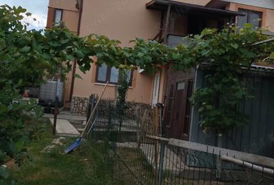 Casa de vanzare Casa de vanzare - 2