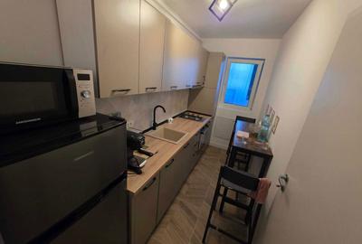 Garsonieră decomandată în Central