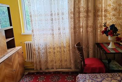 De vânzare apartament 3 camere – Țiglina I, etaj 2 - 5