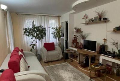 Apartament 4 camere - zona Far Constanta - 2