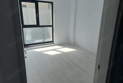 N. Grigorescu 2 camere semidecomandat 50 mp + terasa 11 mp N. Grigorescu 2 camere semidecomandat 50 mp + terasa 11 mp - 8