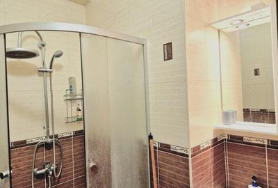 Apartament cu 2 camere decomandat în Apărătorii Patriei - 2