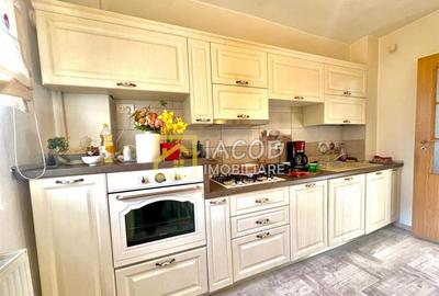 Apartament doua camere decomandate, etajul 1, strada Energie - 5