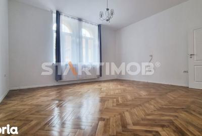 Apartament cu 4 camere în Central - 2