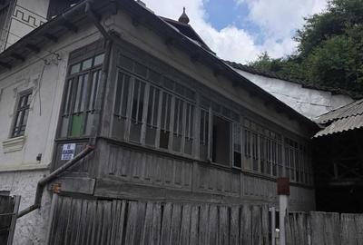 Casă cu 4 camere în Vaideeni - 1