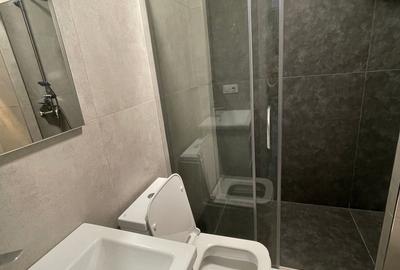 Apartament cu 2 camere semidecomandat în Dristor