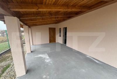 Casa de vanzare ,100mp Lazuri - 2