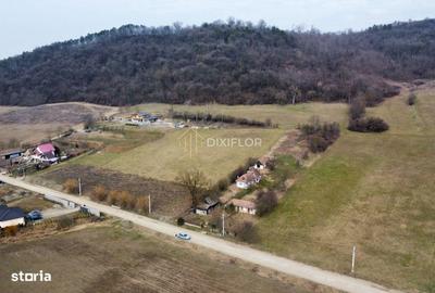 Casă cu 2 camere cu Teren 2200 Mp în Bereni