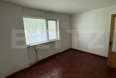 Apartament cu 3 camere decomandat în George Enescu - 8