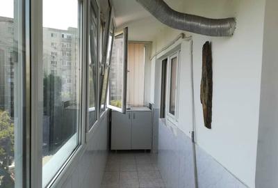 Apartament cu 2 camere semidecomandat în Tineretului - 3