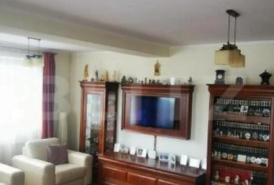 Apartament cu 5 camere decomandat în Central - 8