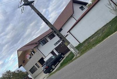 Casă cu Teren 600 Mp în Central