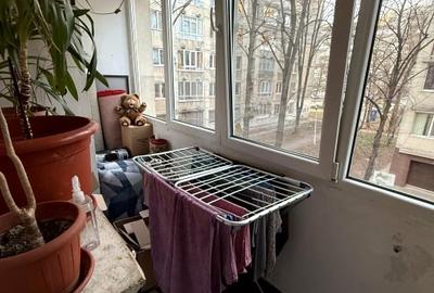 Apartament cu 4 camere decomandat în Drumul Taberei - 6