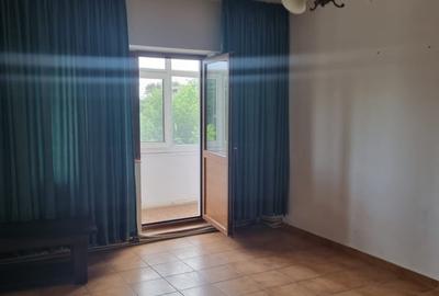 Apartament de vanzare - 3