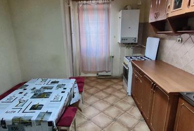 Apartament cu 4 camere decomandat în Central - 3