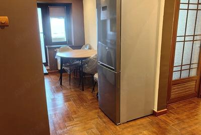 Apartament cu 2 camere decomandat în Micro 9 - 2
