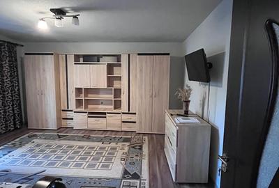 Apartament cu 3 camere decomandat în Micro 16 - 7