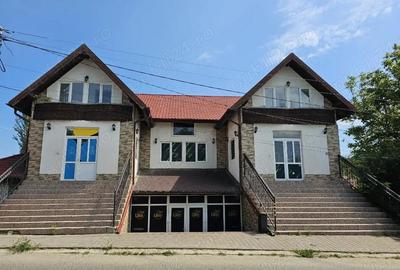 Spațiu comercial, de 705 mp, în Săpoca - 2