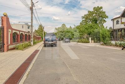 Casa cu teren de 3000 mp - ponton la lac - piscina si casa de oaspeti - 21