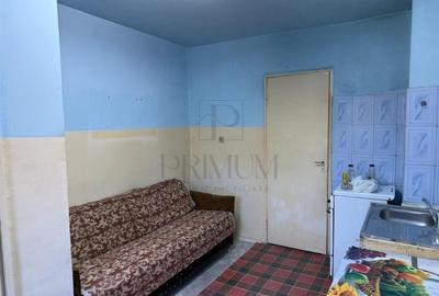 ARADULUI - ETAJ 2 - BLOC IZOLAT - 3 CAMERE - 2 BAI - 1 BALCON - DECOMANDAT - 2