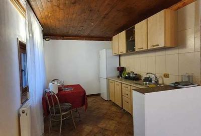 Casă cu 4 camere în Valea Doftanei - 8