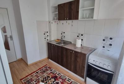 Apartament cu 2 camere decomandat în Central - 4