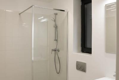 Vindem constructie tip buncar cu cale de intrare prin casa - 8