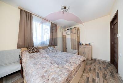 Casă cu 5 camere cu Teren 500 Mp în Sânpetru - 12