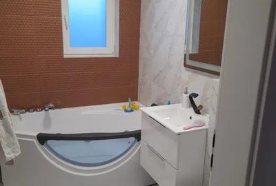 Apartament cu 3 camere semidecomandat, mobilat în Florești - 6