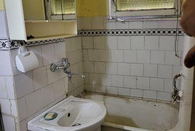 Apartament cu 3 camere în Central - 1