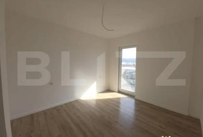 Apartament cu 3 camere semidecomandat în Central - 2