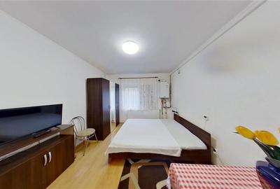 TUR 3D! Garsoniera practica,Central: vis-a-vis de Universitatea Transilvania,Bra - 3