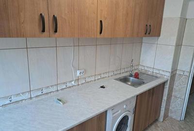 Garsonieră decomandată în Sebastian - 7