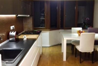 Apartament cu 3 camere decomandat în Gheorgheni