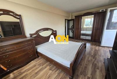 Apartament Zona Centru 3 Camere, cu Terasa 80mp