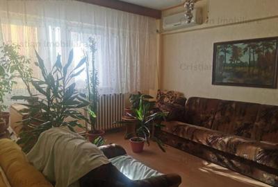 Scolilor 3 cam 70mp conf.1 Decomandat Mobilat utilat , balco - 1