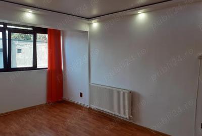 Vanzare Apartament cu 3 camere cf.2, semid., etajul 4, Zona Hipodrom aproape de Piata Microhala. - 11